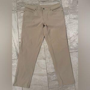 Lululemon Men’s ABC Classic Fit Pant 30”